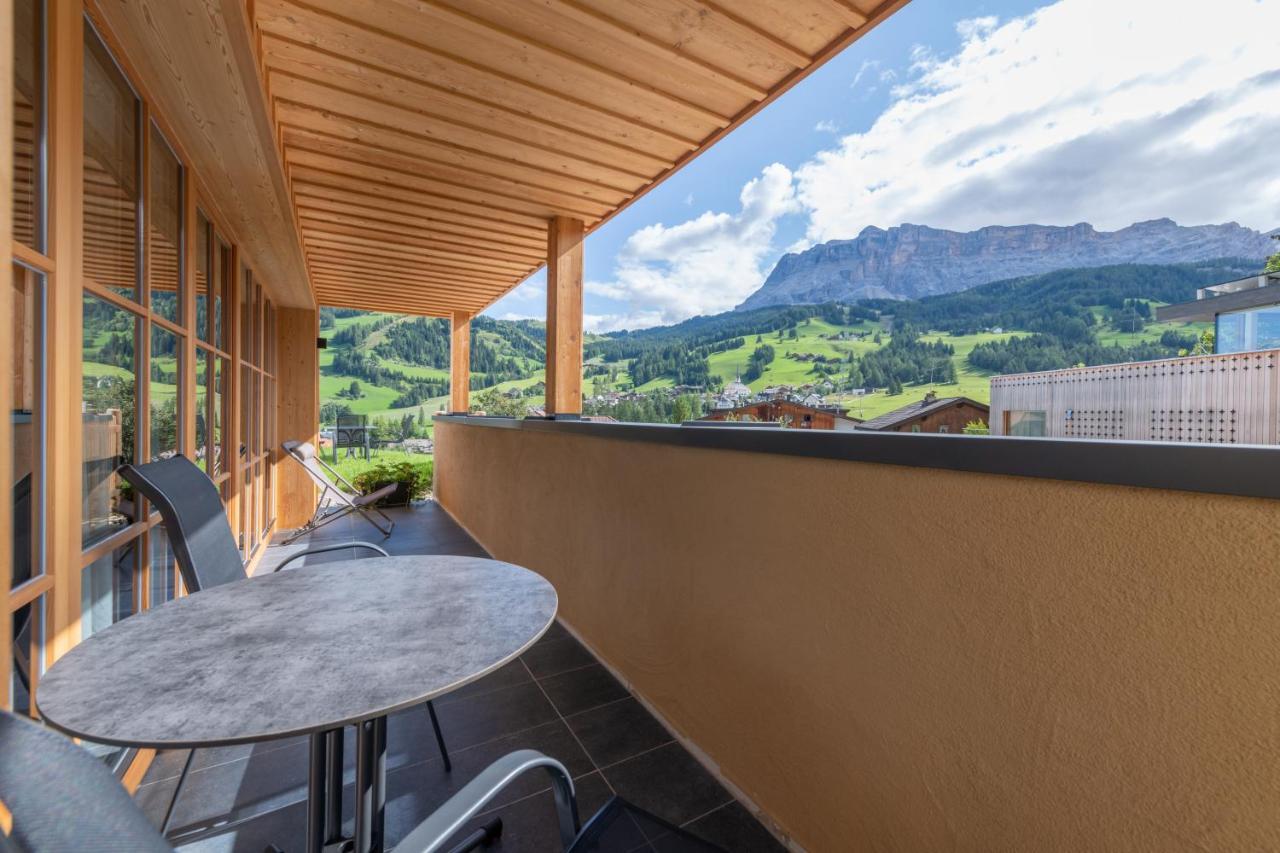 Aparthotel Ciasa Nene Franzl Badia  Exteriér fotografie