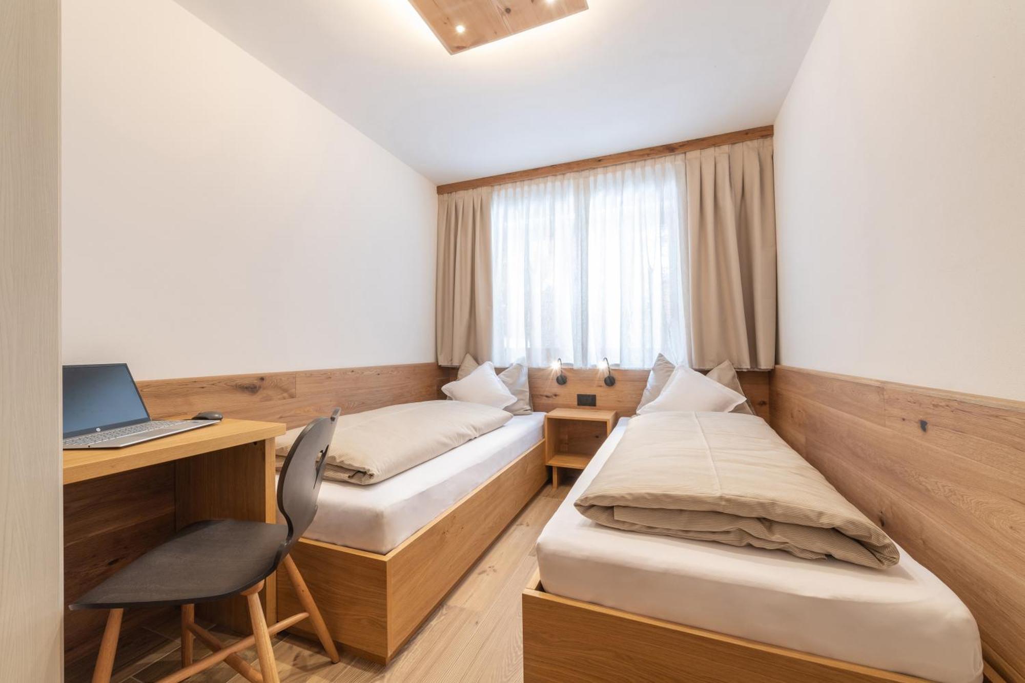 Aparthotel Ciasa Nene Franzl Badia  Exteriér fotografie